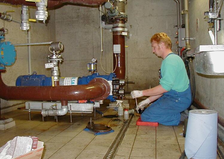 凸輪轉(zhuǎn)子泵在線保養(yǎng)，維護(hù)簡(jiǎn)易